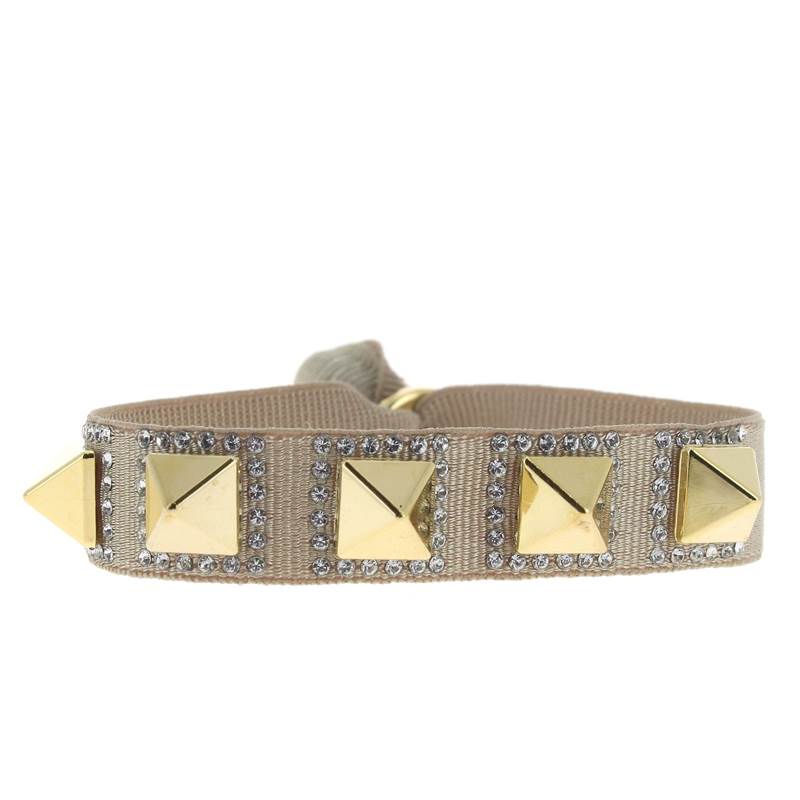 Pyramid bracelet 8