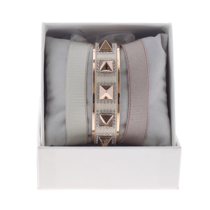 12mm pyramid ribbon bangle box