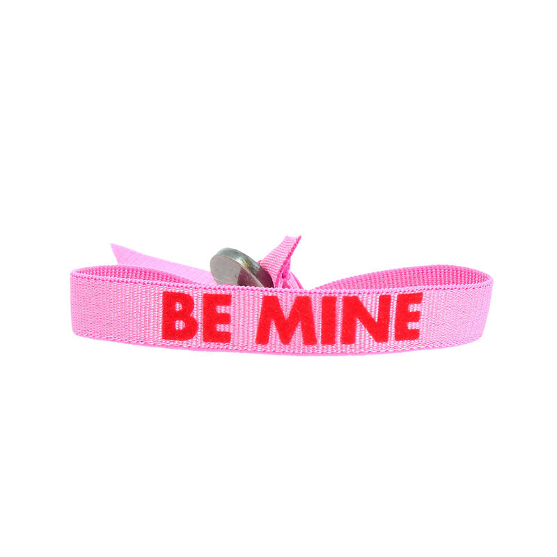 Bracelet message be mine