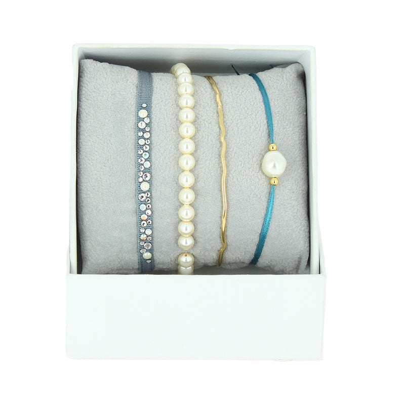 Rhinestone box pearl 22