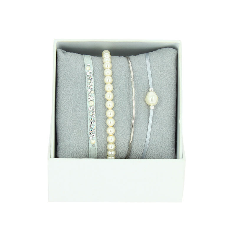 Rhinestone box pearl 22