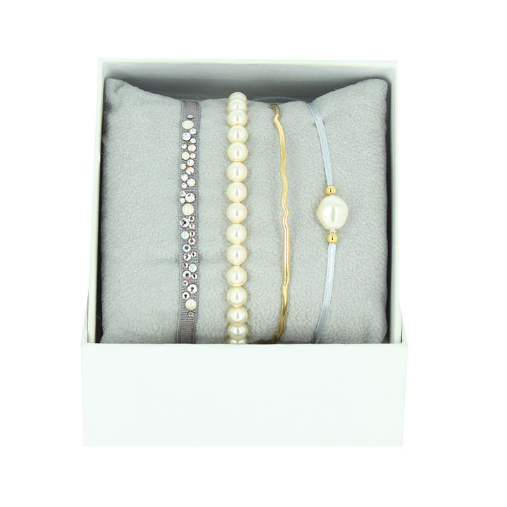 Rhinestone box pearl 22