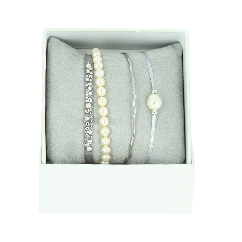 Rhinestone box pearl 22