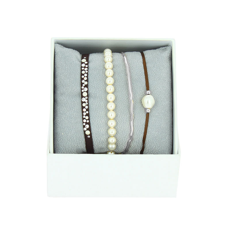 Rhinestone box pearl 22