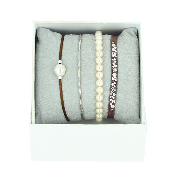 Rhinestone box pearl 22