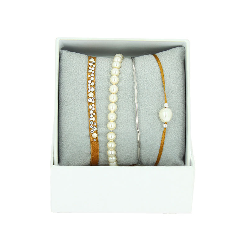 Rhinestone box pearl 22