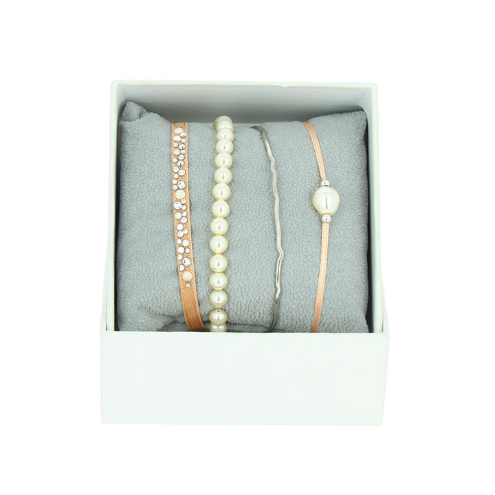 Rhinestone box pearl 22