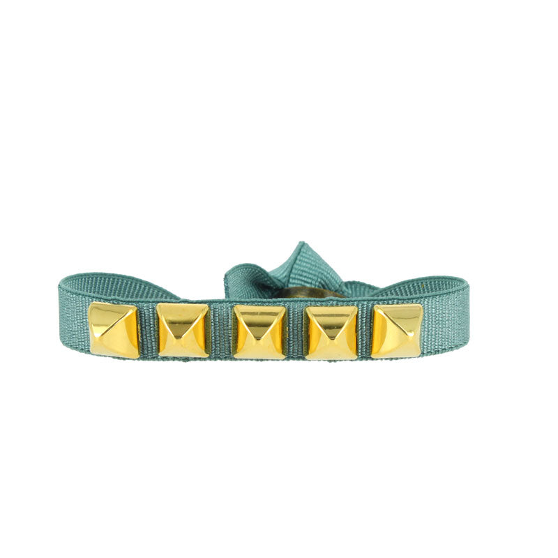 Pyramid bracelet